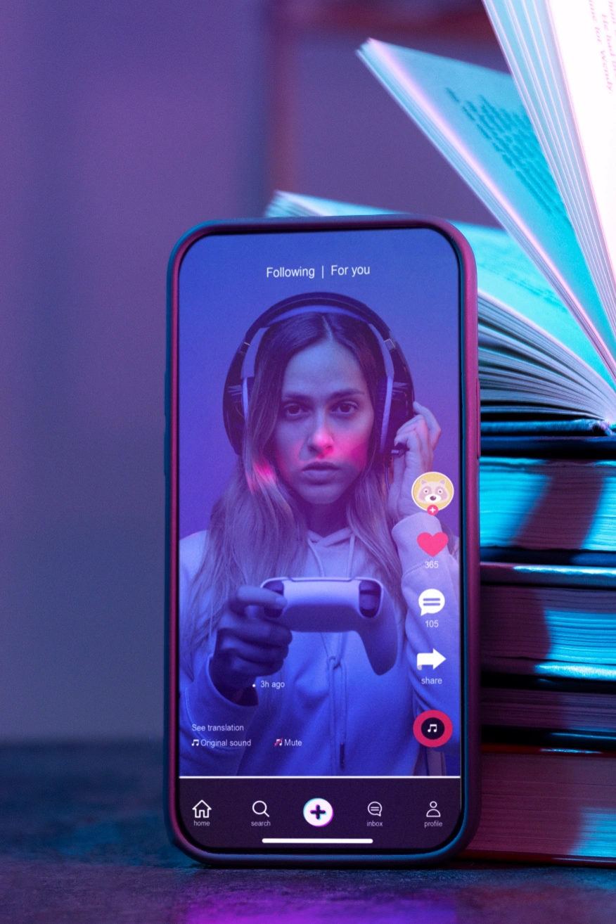 Social media community engagement and follower interaction on TikTok platform